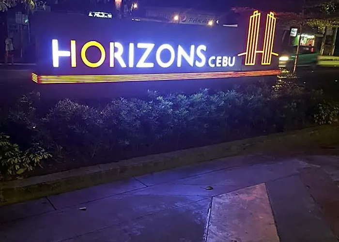 Horizon 101 By Kc Hotel 3*